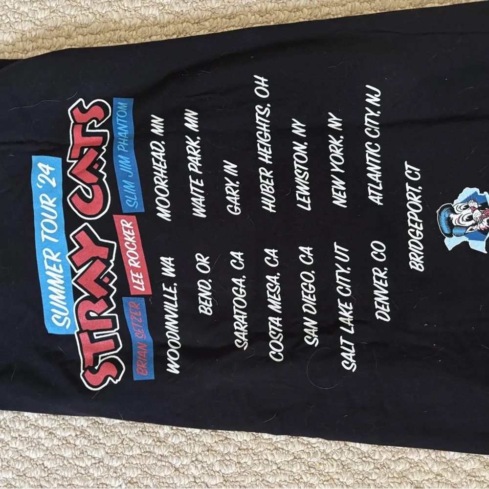 Stray Cats Summer Tour '24 Graphic Tee (new-never worn) - Picture 4 of 4
